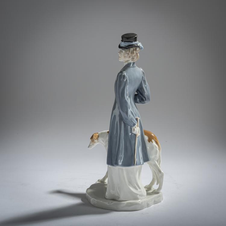 Bild 2 zu Objekt, 'Dame im Reitkost&uuml;m mit Windhund', 1910, Rudolf Hentschel, Meissen, 156D 741