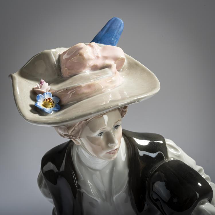 Bild 2 zu Objekt, 'Dame mit Muff', 1906, Konrad Hentschel, Meissen, 156D 740