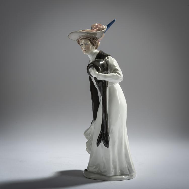 Bild 3 zu Objekt, 'Dame mit Muff', 1906, Konrad Hentschel, Meissen, 156D 740