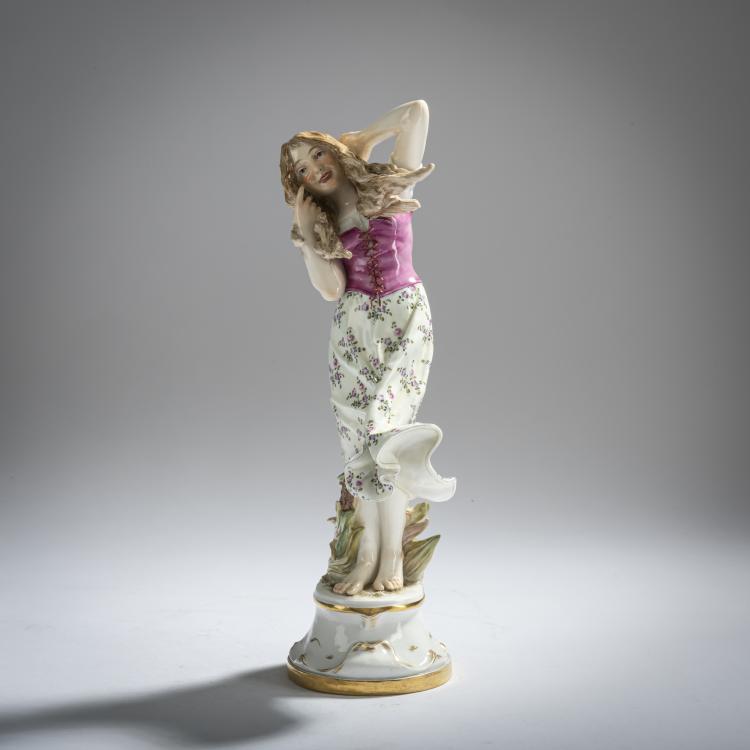 Bild 1 zu Objekt, 'Girl in the Wind', 1901, Philipp Lange, Meissen, 156D 724