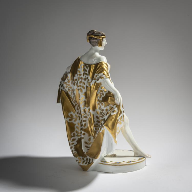 Bild 3 zu Objekt, 'Dancer', 1911, Karl Theodor Eichler, Meissen, 156D 743