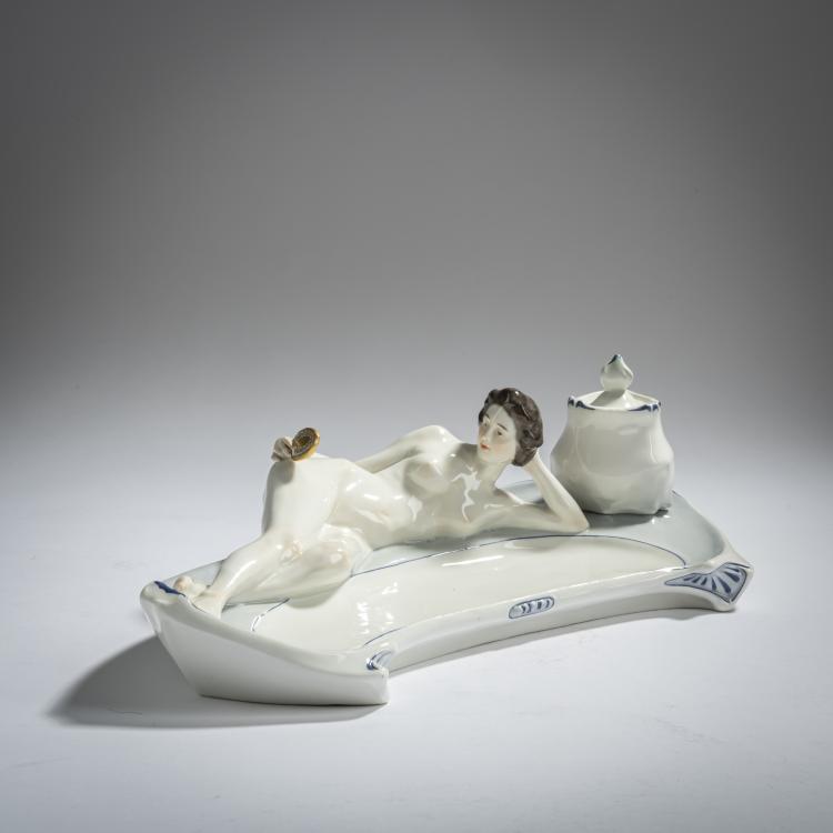 Bild 1 zu Objekt, 'Stationery with girl', 1903, Arthur Lange, Meissen, 156D 729