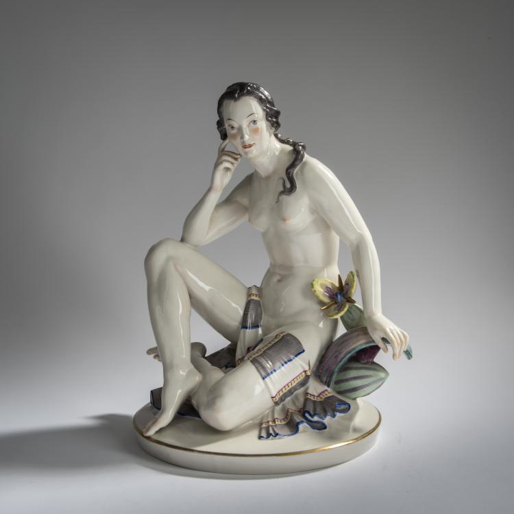 Hauptbild zu Objekt, 'Female Nude, Sitting', 1925, Hugo Meisel, Schwarzburger Werkst&auml;tten f&uuml;r Porzellankunst, Unterwei&szlig;bach, 156D 775