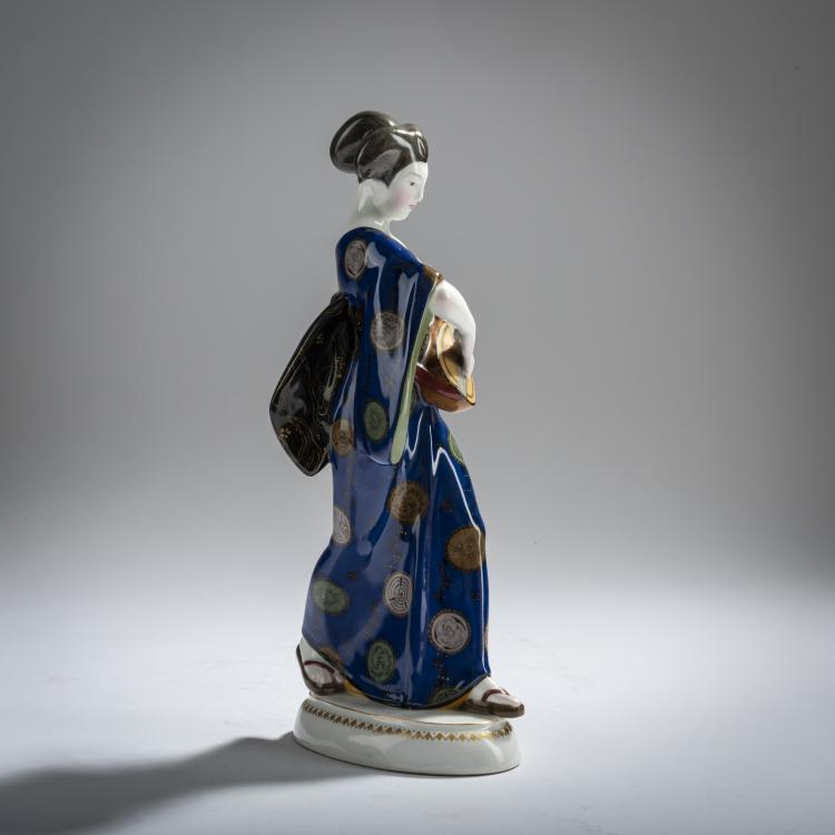 Bild 2 zu Objekt, 'Japanerin' aus dem Hochzeitszug, 1909, Adolph Amberg, Berlin, KPM, 156D 701