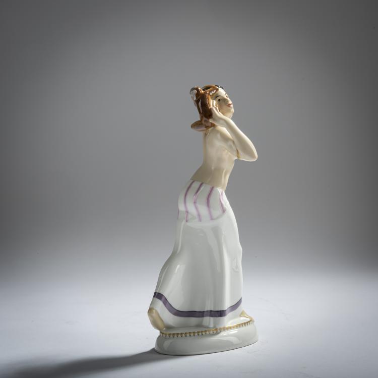 Bild 1 zu Objekt, 'Afrikanerin' aus dem Hochzeitszug, 1909, Adolph Amberg, Berlin, KPM, 156D 702