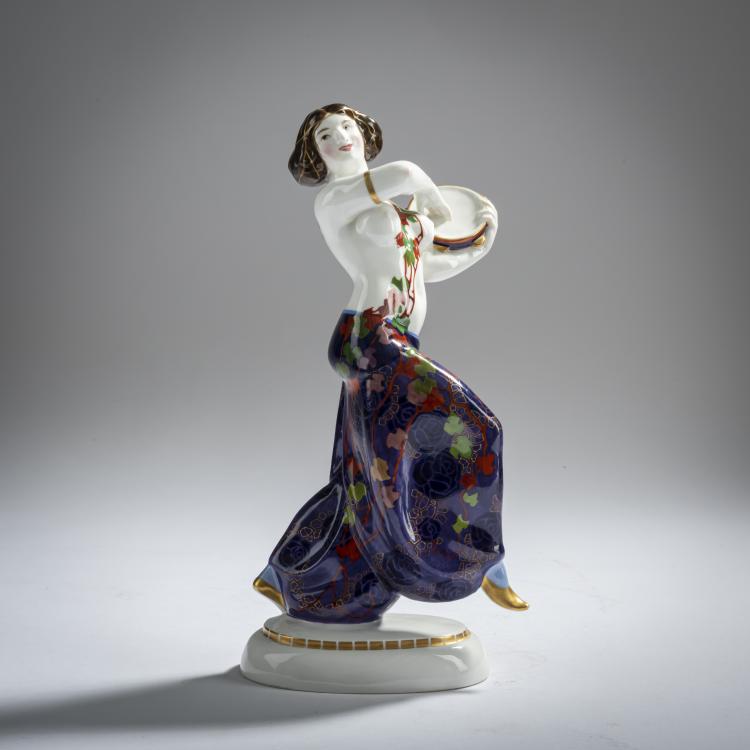 Hauptbild zu Objekt, 'Persian woman' from the 'Wedding Parade', 1909, Adolph Amberg, Berlin, KPM, 156D 703