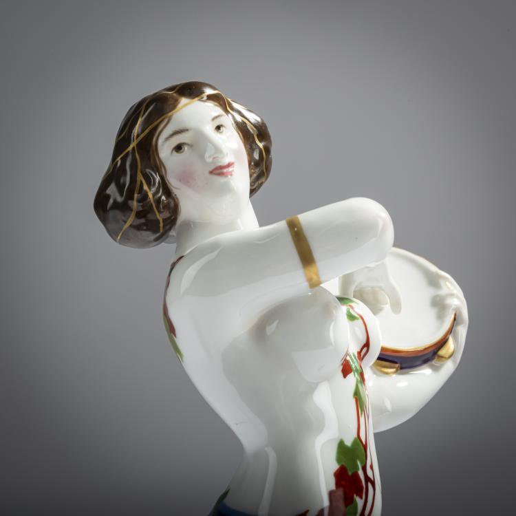 Bild 3 zu Objekt, 'Persian woman' from the 'Wedding Parade', 1909, Adolph Amberg, Berlin, KPM, 156D 703