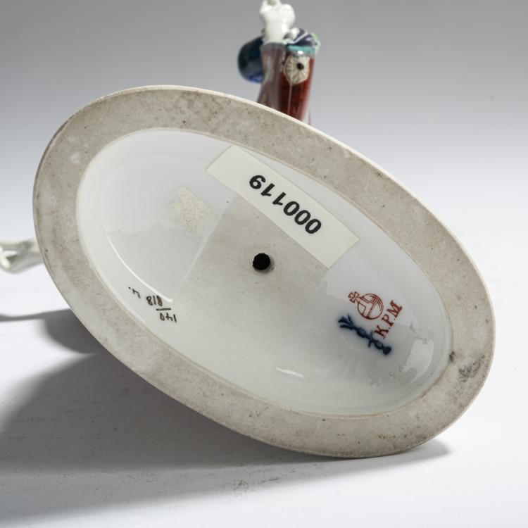 Bild 4 zu Objekt, 'Chinesin' aus dem Hochzeitszug, 1910, Adolph Amberg, Berlin, KPM, 156D 704