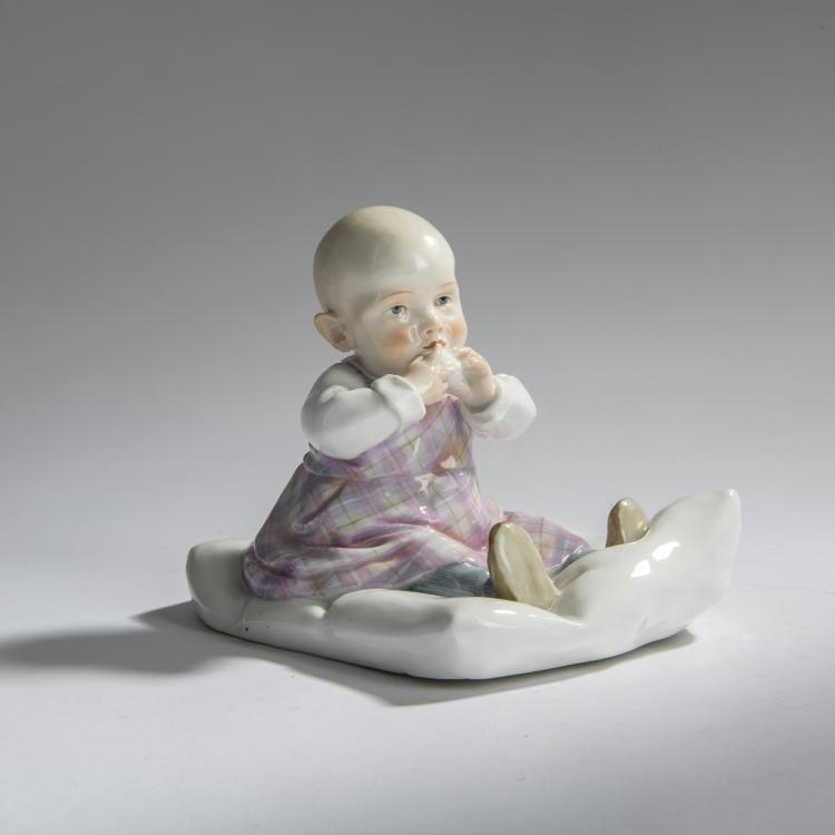 Hauptbild zu Objekt, 'Kind auf einem Kissen sitzend', 1905, Konrad Hentschel, Meissen, 156D 737