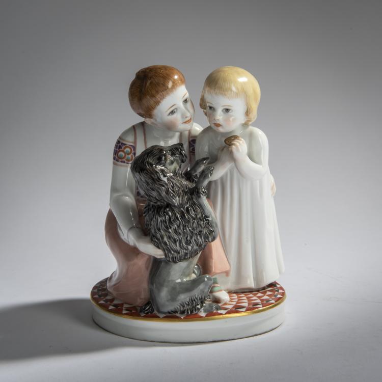Hauptbild zu Objekt, 'Zwei Kinder mit Hund', 1912/13, Max Bochmann, Meissen, 156D 734