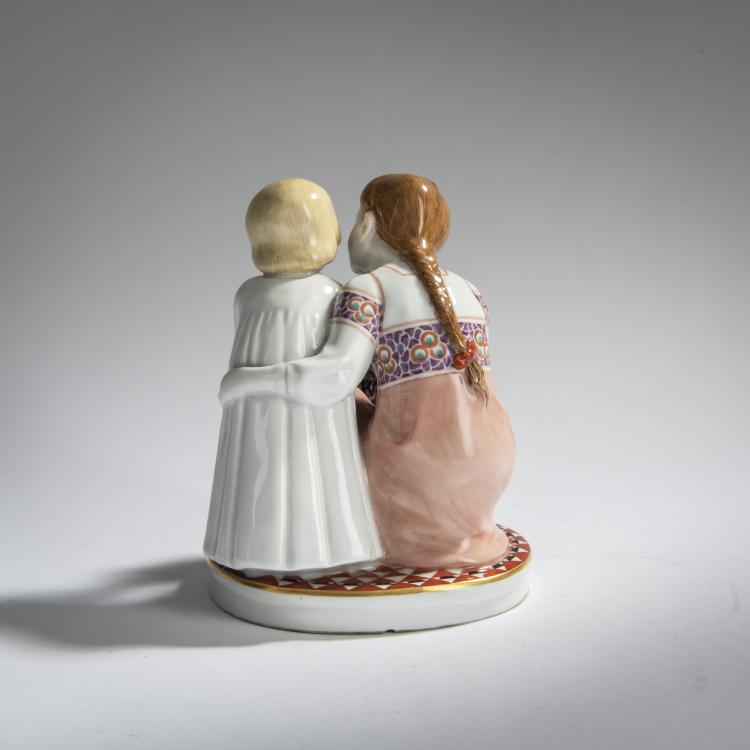 Bild 3 zu Objekt, 'Zwei Kinder mit Hund', 1912/13, Max Bochmann, Meissen, 156D 734