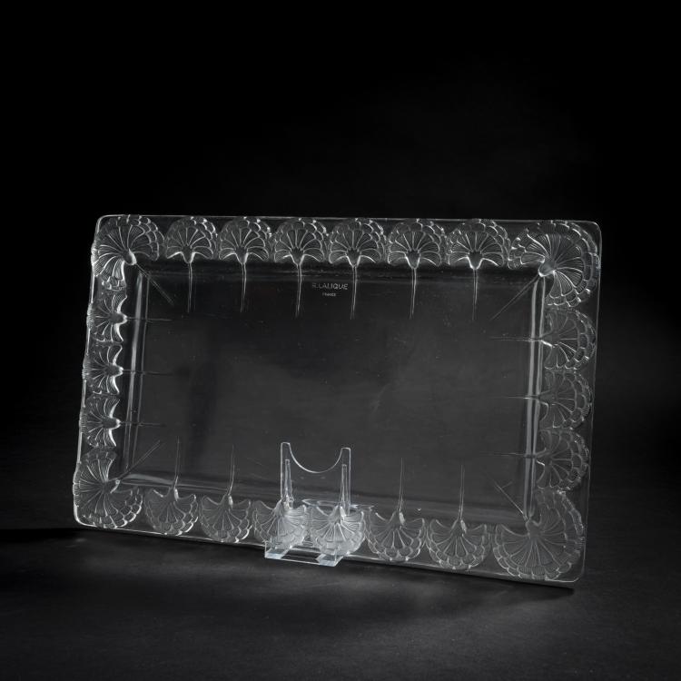 Bild 1 zu Objekt, Tablett 'Oeillets', 1936, Ren&eacute; Lalique, Lalique, Ren&eacute;, Wingen-sur-Moder, 156A 58