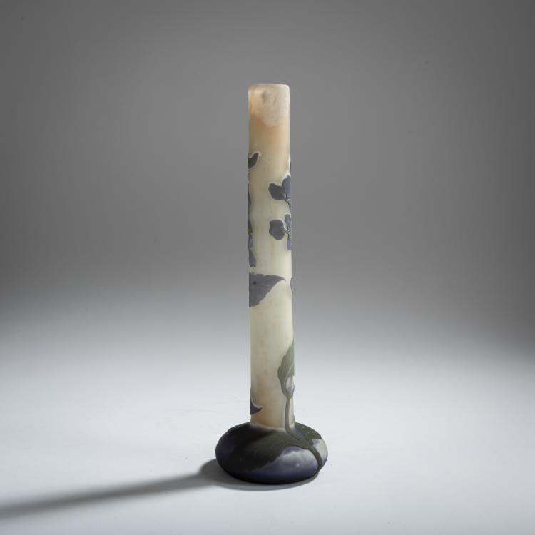 Bild 1 zu Objekt, 'Hortensias' vase, 1908-20, Emile Gall&eacute;, Gall&eacute;, &Eacute;tablissements, Nancy, 156B 199