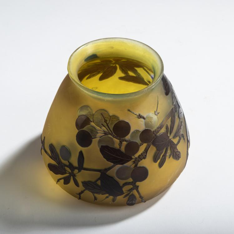 Bild 3 zu Objekt, 'Prunelles' vase, 1920-24, Emile Gall&eacute;, Gall&eacute;, &Eacute;tablissements, Nancy, 156B 225