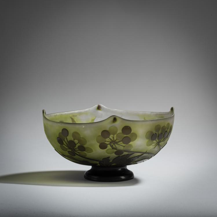 Hauptbild zu Objekt, 'Berce des pr&eacute;s' bowl, 1908-20, Emile Gall&eacute;, Gall&eacute;, &Eacute;tablissements, Nancy, 156B 211