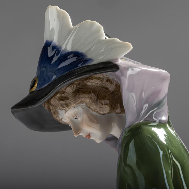 Bild 6 zu Objekt, 'Dame mit Schirm', 1911, Alfred Otto Adalbert K&ouml;nig, Meissen, 156D 742