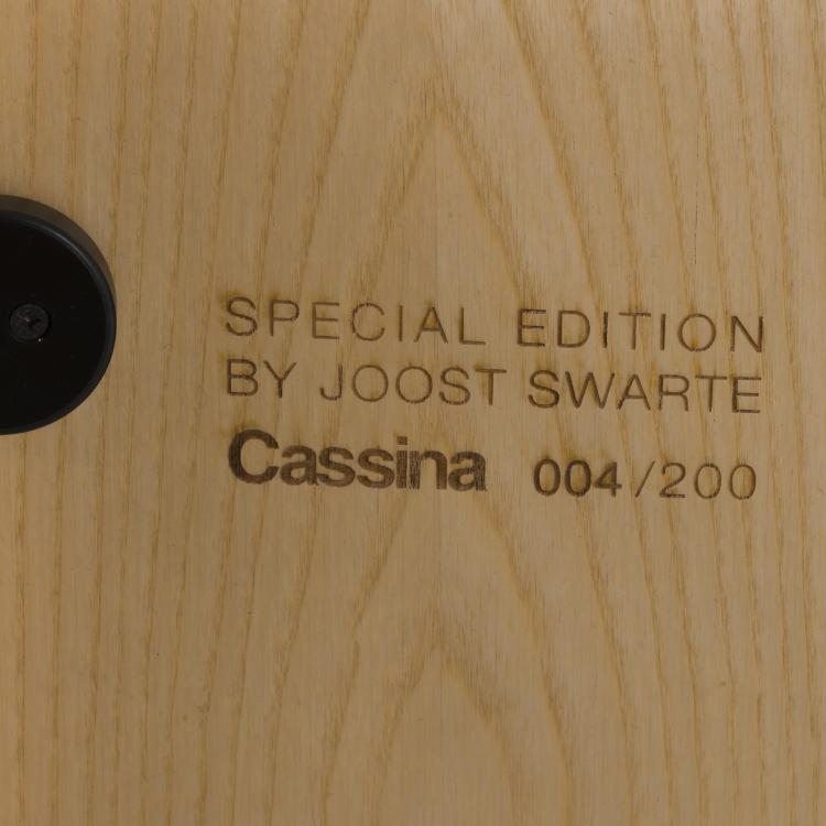 Bild 9 zu Objekt, 'Beugel' chair, 1927 / 2018, Gerrit Rietveld,Joost Swarte, Cassina, Mailand, 157B 234