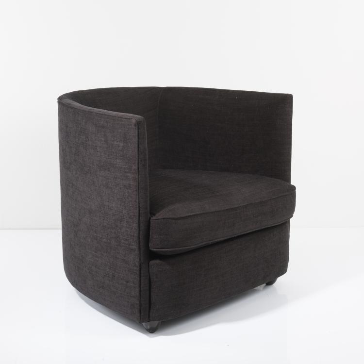 Bild 2 zu Objekt, 2 easy chairs, 1989, Andr&eacute;e Putman, &Eacute;cart International, Paris, 157B 527