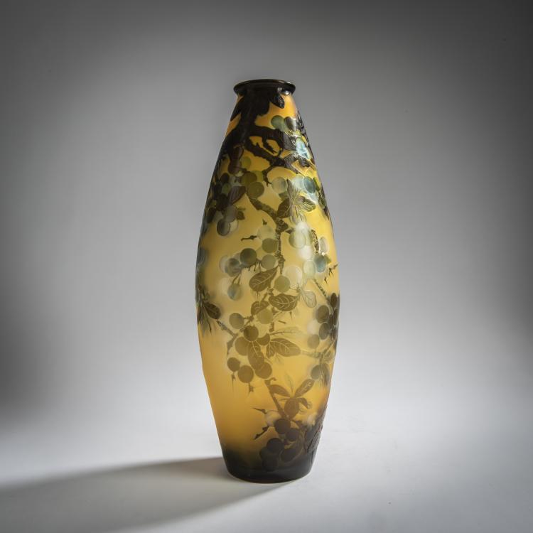 Hauptbild zu Objekt, 'Prunelles' vase, 1908-20, Emile Gall&eacute;, Gall&eacute;, &Eacute;tablissements, Nancy, 156D 688