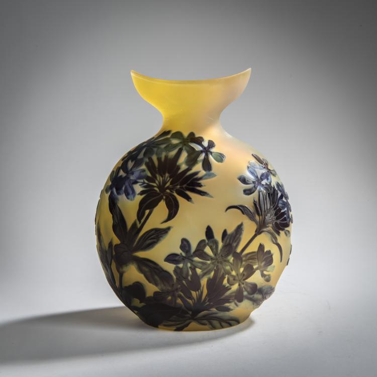 Hauptbild zu Objekt, 'Laurier rose' vase, 1925-36, Emile Gall&eacute;, Gall&eacute;, &Eacute;tablissements, Nancy, 156D 698