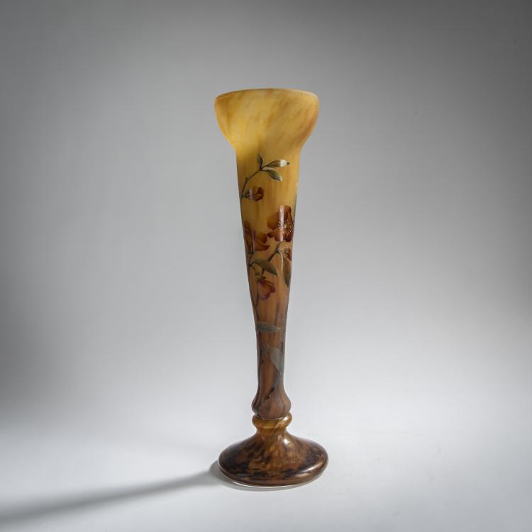 Hauptbild zu Objekt, 'Cognassier du Japon' vase, c. 1910, Antonin Daum, Daum Fr&egrave;res, Nancy, 156D 673