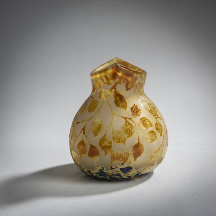 Bild 1 zu Objekt, Vase 'Feuilles d'Automne', um 1902, Antonin Daum, Daum Fr&egrave;res, Nancy, 156D 672