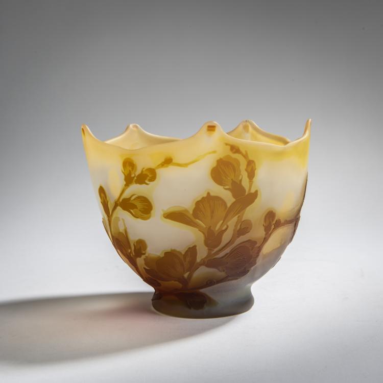 Hauptbild zu Objekt, Schale 'Cognassier du Japon', 1919-24, Emile Gall&eacute;, Gall&eacute;, &Eacute;tablissements, Nancy, 156D 694