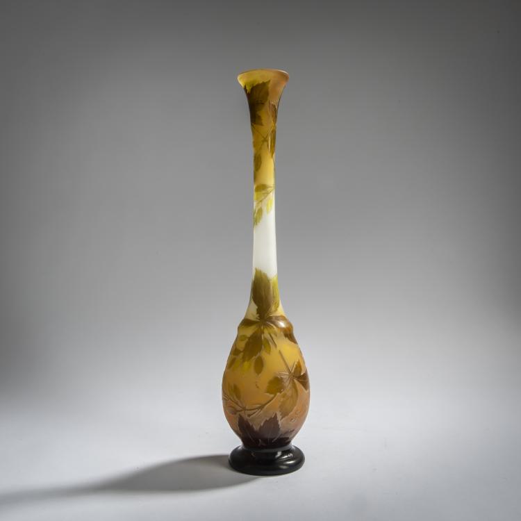 Hauptbild zu Objekt, 'Epine-vinette' vase, 1908-20, Emile Gall&eacute;, Gall&eacute;, &Eacute;tablissements, Nancy, 156D 691