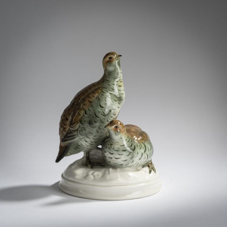 Hauptbild zu Objekt, 'Rebhuhngruppe', 1918, Edmund Sode, Schwarzburger Werkst&auml;tten f&uuml;r Porzellankunst, Unterwei&szlig;bach, 156D 774