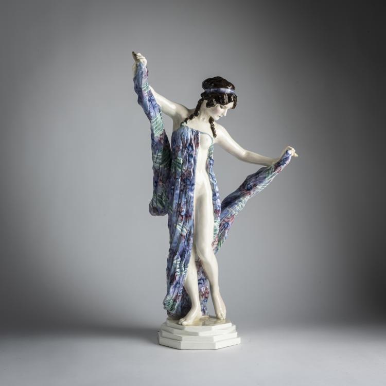 Hauptbild zu Objekt, 'Ador&eacute;e Via Villani', c. 1917, Rudolf Podany, Goldscheider, Friedrich, Wien, 156D 807