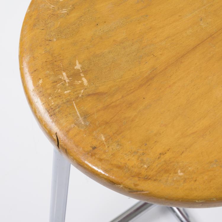 Bild 7 zu Objekt, 3 stools, 1930s, Tschechoslowakei, 157A 77