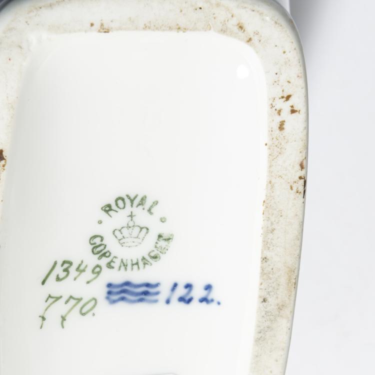 Bild 6 zu Objekt, Rose vase, c. 1900, Kopenhagen, KPM, 156C 658