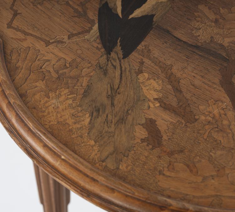 Bild 1 zu Objekt, 'Pie' tea table, c. 1900, Emile Gall&eacute;, Gall&eacute;, &Eacute;mile, Nancy, 156C 512