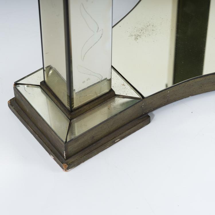 Bild 7 zu Objekt, Zwei Beistelltische, um 1947, Jacques Adnet (zugeschrieben), Adnet, Jacques, Paris (zugeschrieben), 156C 503