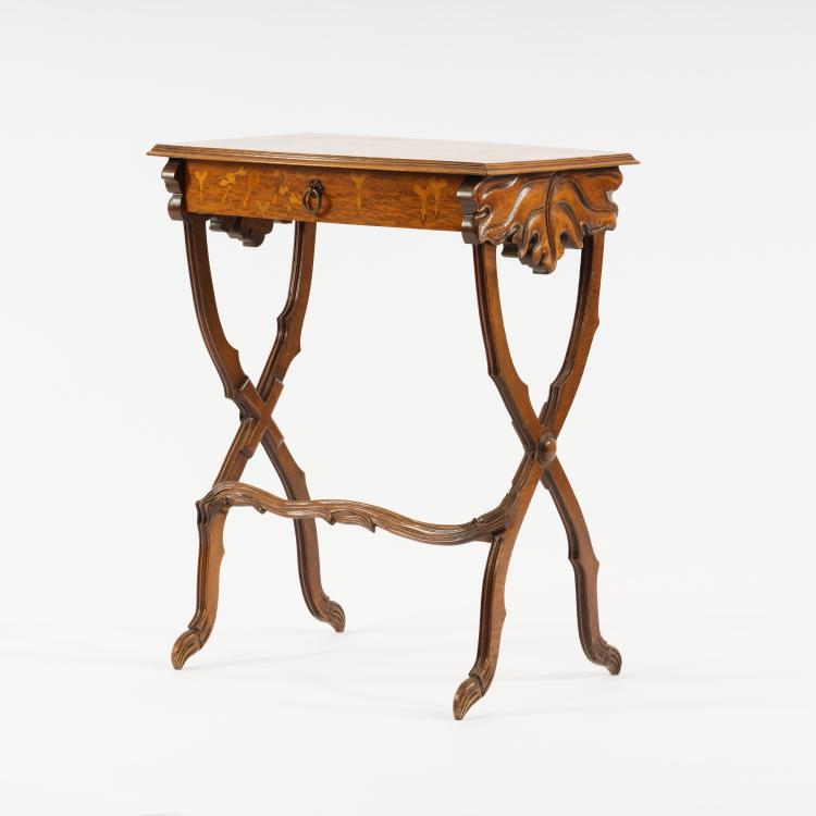 Bild 1 zu Objekt, 'Coeur de Jeannette' handwork table, c. 1900, Emile Gall&eacute;, Gall&eacute;, &Eacute;mile, Nancy, 156C 514