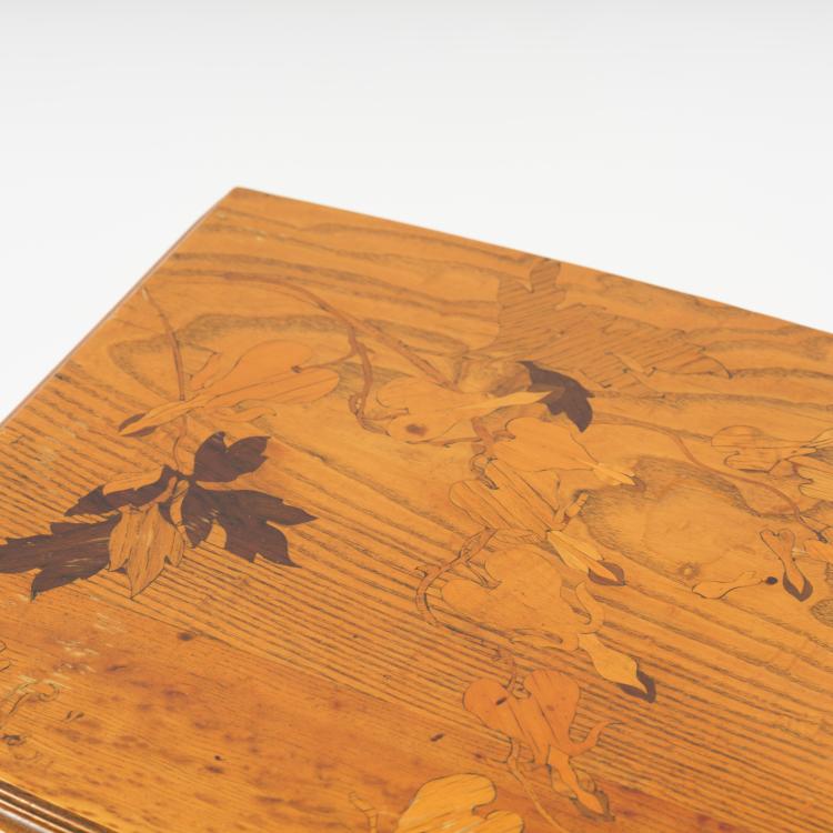 Bild 6 zu Objekt, 'Coeur de Jeannette' handwork table, c. 1900, Emile Gall&eacute;, Gall&eacute;, &Eacute;mile, Nancy, 156C 514