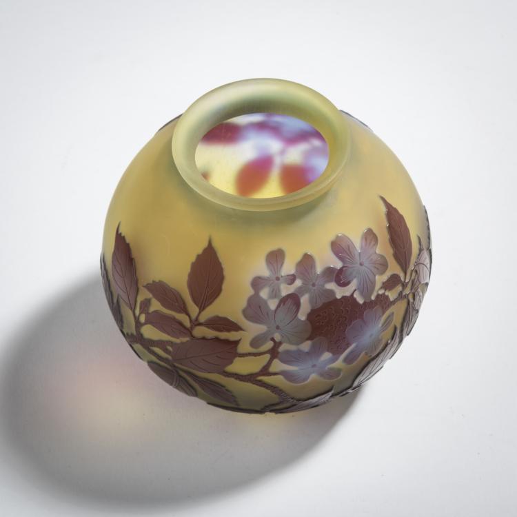 Bild 3 zu Objekt, Vase 'Hortensias', 1918-24, Emile Gall&eacute;, Gall&eacute;, &Eacute;tablissements, Nancy, 156B 223