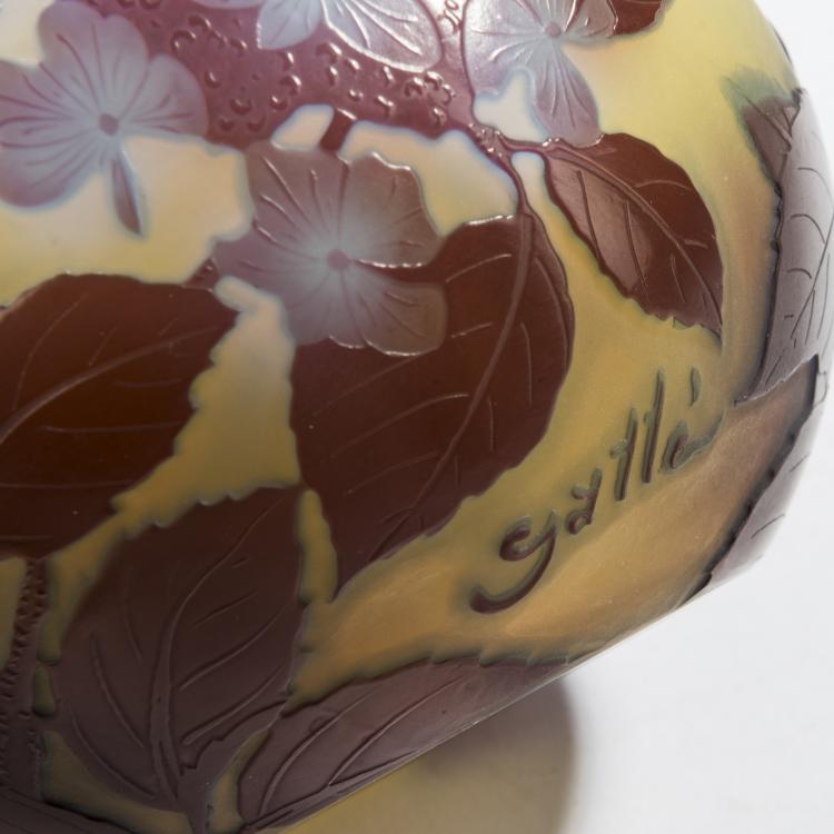 Bild 4 zu Objekt, Vase 'Hortensias', 1918-24, Emile Gall&eacute;, Gall&eacute;, &Eacute;tablissements, Nancy, 156B 223