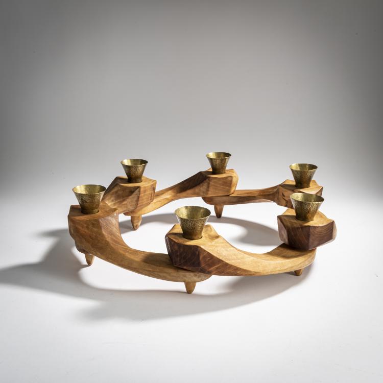 Hauptbild zu Objekt, Anthroposophical candlestick, 1940s, Rudolf Steiner (Umkreis), Dornach, Kunstschnitzwerkstatt, 157A 90