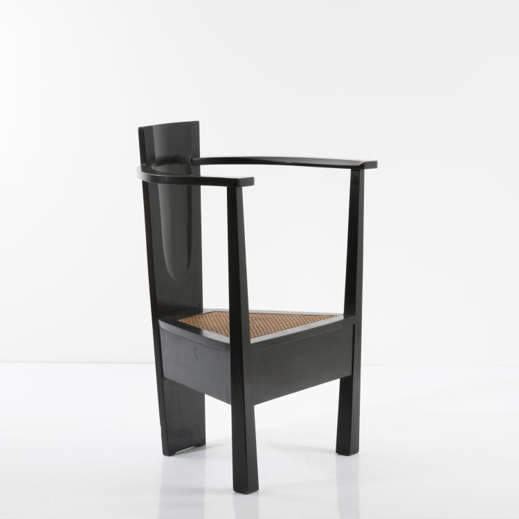 Bild 12 zu Objekt, Armlehnstuhl, 1901-03, Mackay Hugh Baillie Scott, Dresdener Werkst&auml;tten, Hellerau; J. P. White, Pyghtle Works, Bedford, 156C 507