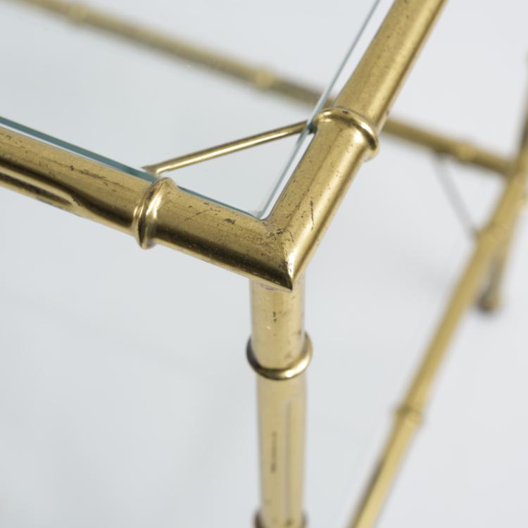 Bild 2 zu Objekt, 'Bamboo' side table and newspaper rack, c. 1970, Italien, 157B 490