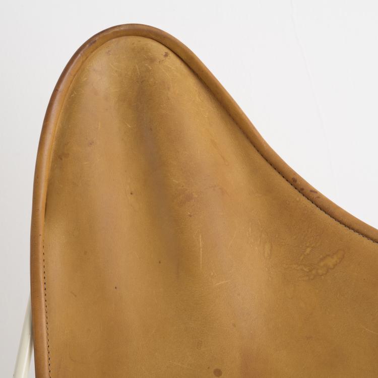 Bild 7 zu Objekt, Zwei Sessel 'Fledermaus' - 'Butterfly', 1938, Jorge Ferrari-Hardoy,Juan Kurchan,Antonio Bonet, Knoll International, New York, 157B 247