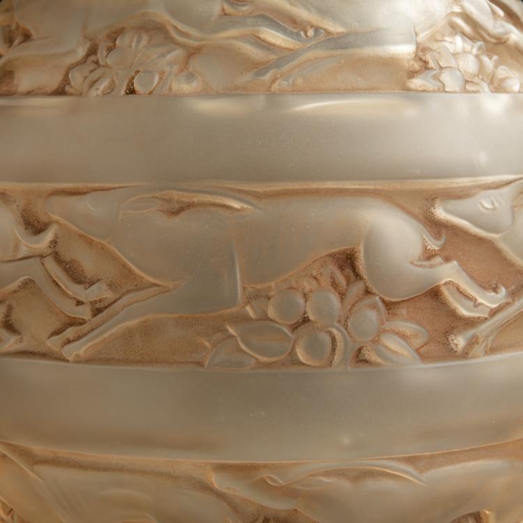 Bild 3 zu Objekt, Vase 'Soudan', 1928, Ren&eacute; Lalique, Lalique, Ren&eacute;, Wingen-sur-Moder, 156A 42