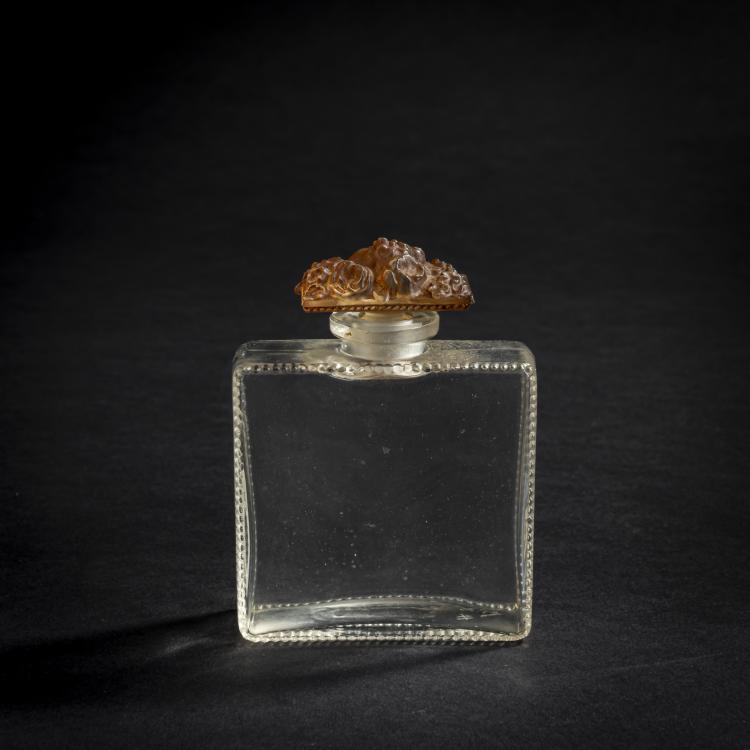 Bild 4 zu Objekt, 'Fleurs de France' flacon, 1919, Ren&eacute; Lalique, Lalique, Ren&eacute;, Combs-la-Ville, 156A 5