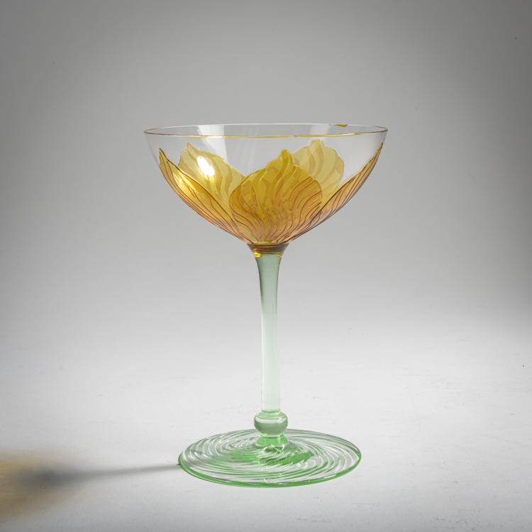 Hauptbild zu Objekt, Champagne glass, c. 1900, Rheinische Glash&uuml;tten, K&ouml;ln-Ehrenfeld, 156B 330