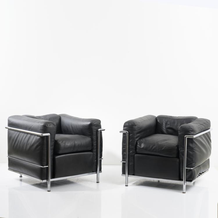 Hauptbild zu Objekt, 2 'LC 2' comfy chairs, 1928, Pierre Jeanneret,Charlotte Perriand,Le Corbusier Charles-&Eacute;douard Jeanneret-Gris, Cassina, Mailand, 158B 344