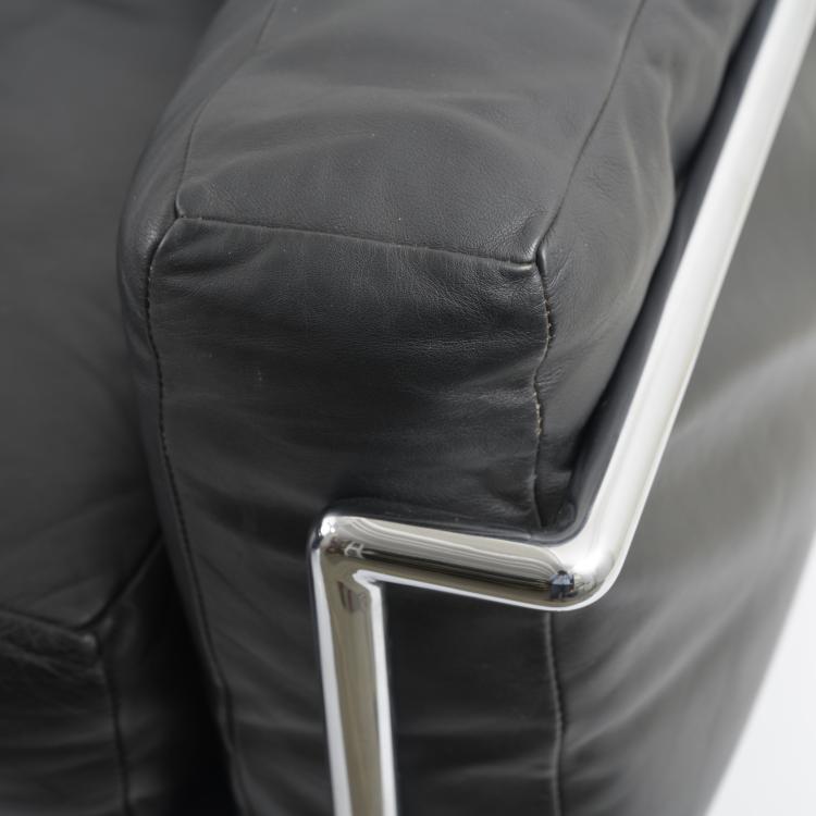 Bild 7 zu Objekt, 2 'LC 2' comfy chairs, 1928, Pierre Jeanneret,Charlotte Perriand,Le Corbusier Charles-&Eacute;douard Jeanneret-Gris, Cassina, Mailand, 158B 344