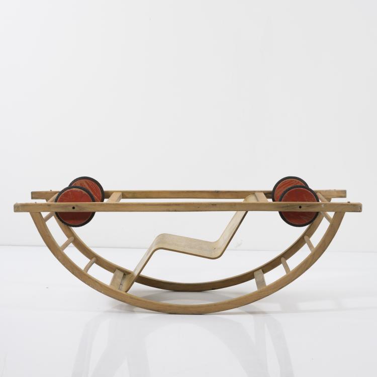 Bild 3 zu Objekt, Rocking chair / car, 1950, Hans Brockhage, Siegfried Lenz, Berggie&szlig;h&uuml;bel/ Pirna, 157A 93