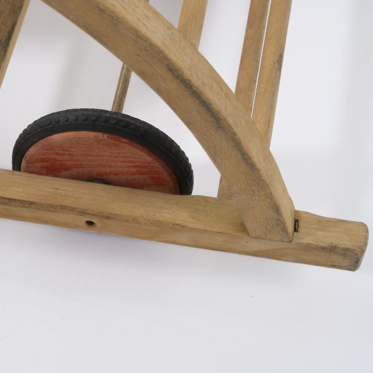 Bild 4 zu Objekt, Rocking chair / car, 1950, Hans Brockhage, Siegfried Lenz, Berggie&szlig;h&uuml;bel/ Pirna, 157A 93