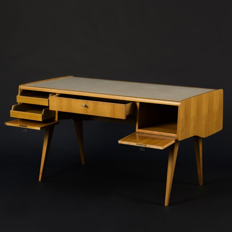 Bild 2 zu Objekt, Desk, c. 1950, Hans Hartl, DeWe, Deutsche Werkst&auml;tten, M&uuml;nchen, 157A 140